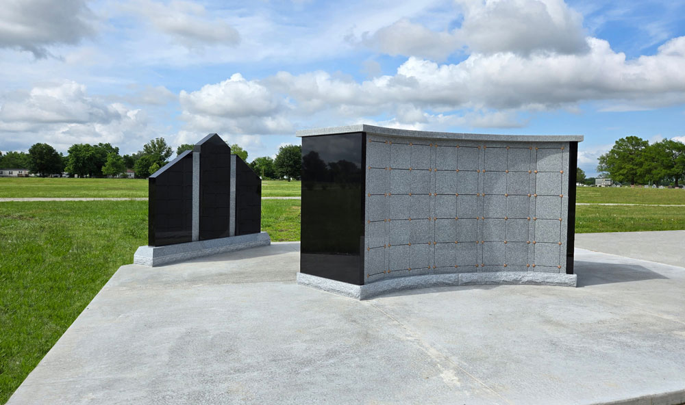 Trident-_120-niches-w-Ossuary-Miami-2025