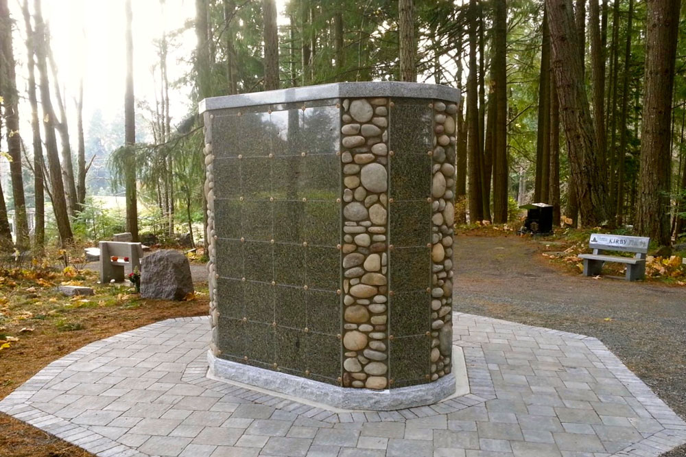 Trinity_90-niche_Nanaimo-BC_Cedar-Valley